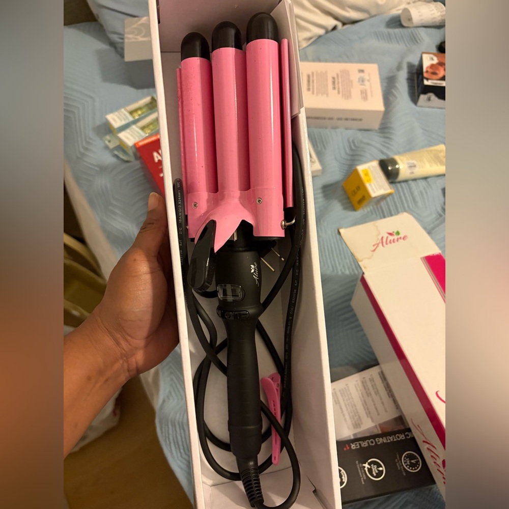 Pink Triple Barrel Hair Curler